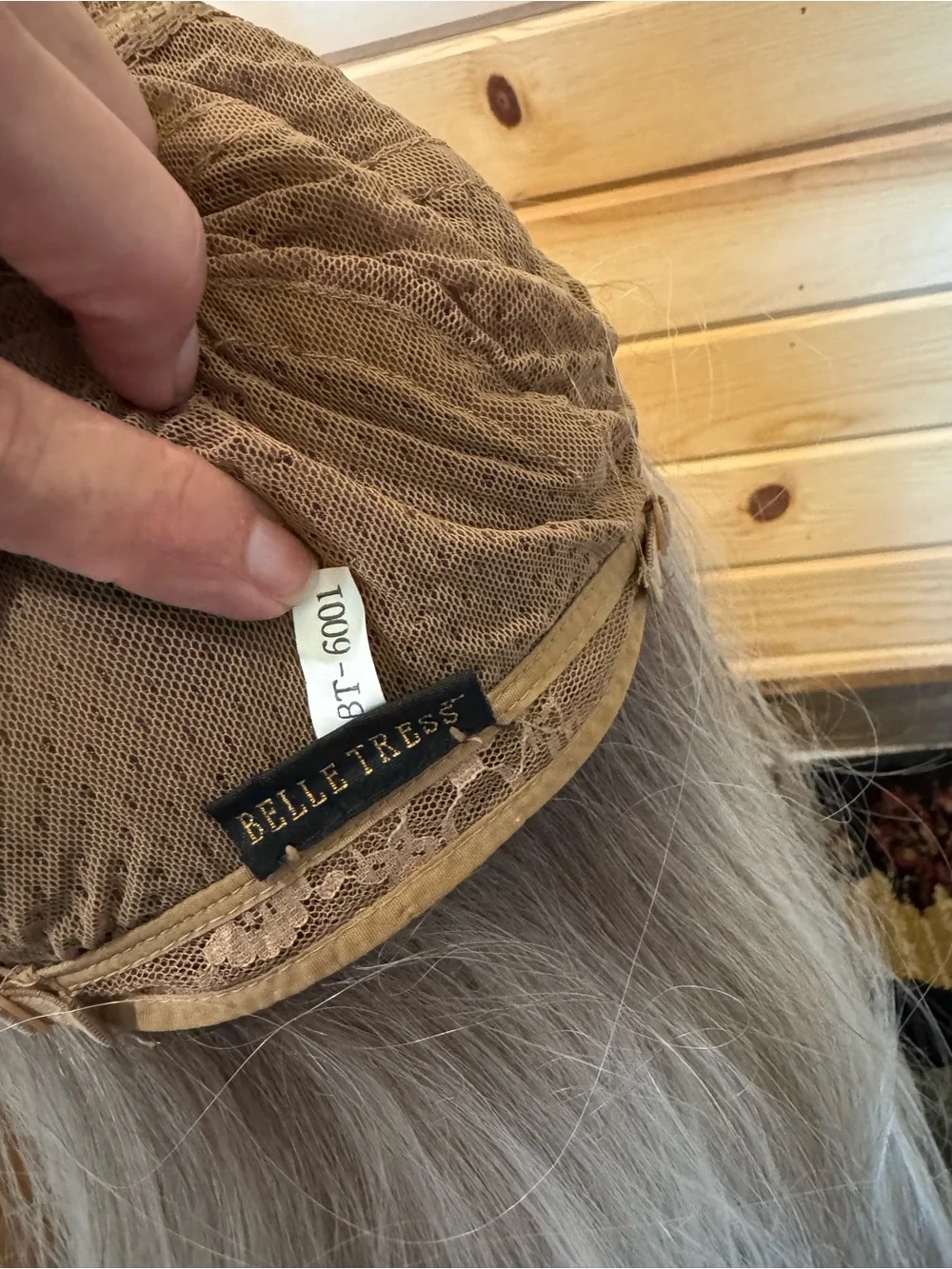 Belle Tress Tea Leaf- Roca Margarita Blonde Hand-Tied Hairpiece